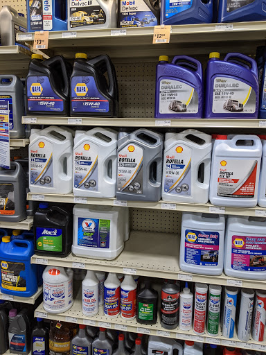 Auto Parts Store «NAPA Auto Parts - Genuine Parts Company», reviews and photos, 8441 S 180th St, Kent, WA 98032, USA