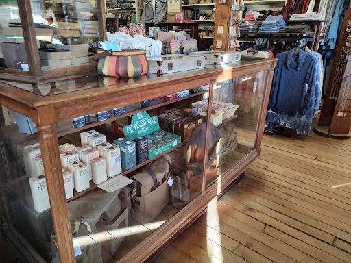 General Store «Mast Store Annex», reviews and photos, 2918 Broadstone Rd, Banner Elk, NC 28604, USA