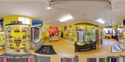 Sunglasses Store «Vanity by the Sea - Sunglass Store», reviews and photos, 215 Capitola Ave, Capitola, CA 95010, USA