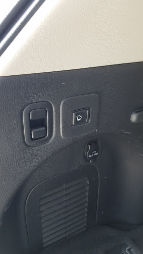 Car Dealer «Rainbow Luxury Imports.», reviews and photos, 1801 N Hwy 190, Covington, LA 70433, USA