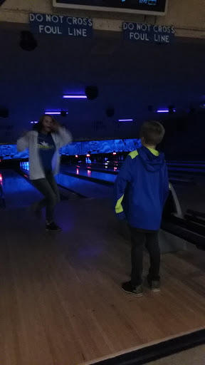 Bowling Alley «Peach Bowl Bowling Lanes», reviews and photos, 14515 E Wade Hampton Blvd, Greer, SC 29651, USA