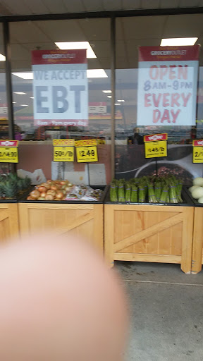 Grocery Store «Grocery Outlet Bargain Market», reviews and photos, 685 W Main St, New Holland, PA 17557, USA