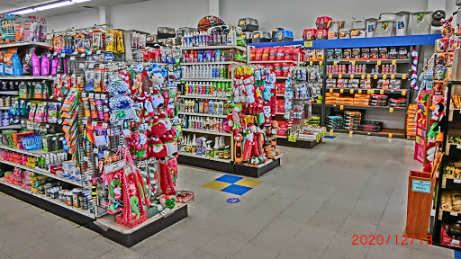 Pet Supply Store «Pets Plus», reviews and photos, 17440 Crenshaw Blvd, Torrance, CA 90504, USA