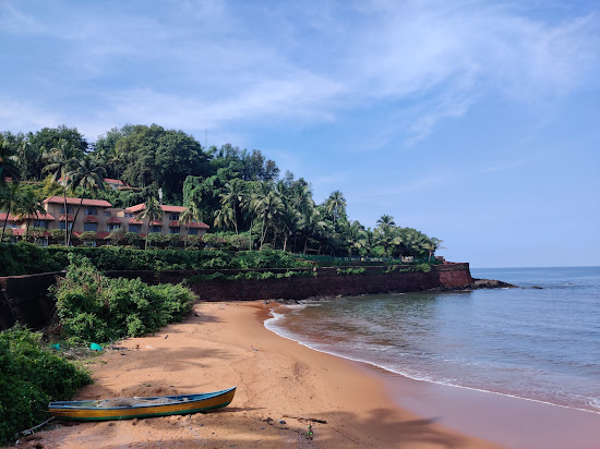Sinquerim Beach
