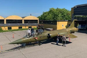 Værløse Flyhistoriske Hangar image