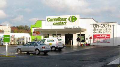 Carrefour Contact à Petite-Forêt