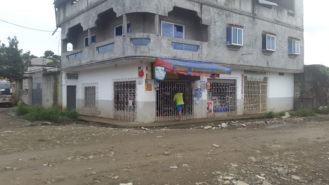 Opiniones de Tienda Bazar Y Ferretería Cedeño en Guayaquil - Tienda de ultramarinos
