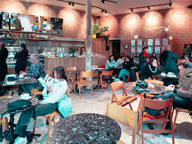 CAFE WINOK - koffiebar/branderij & shop