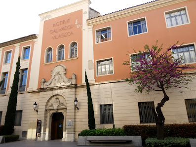 Institut Salvador Vilaseca Carrer de Misericòrdia, 12 Bis, 43205 Reus, Tarragona, España
