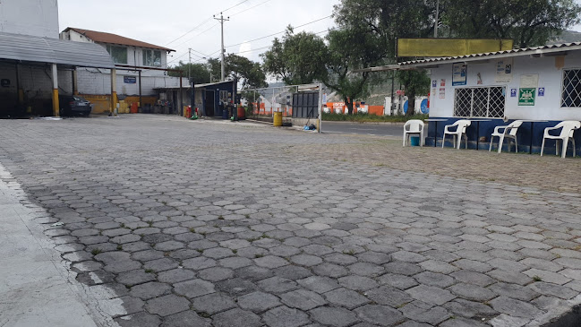 Opiniones de Mega Fast Clean en Quito - Servicio de lavado de coches