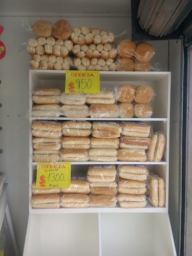 Opiniones de Amasanderia y Fabrica De Masas " Delicias Del Maipo" en Puente Alto - Panadería