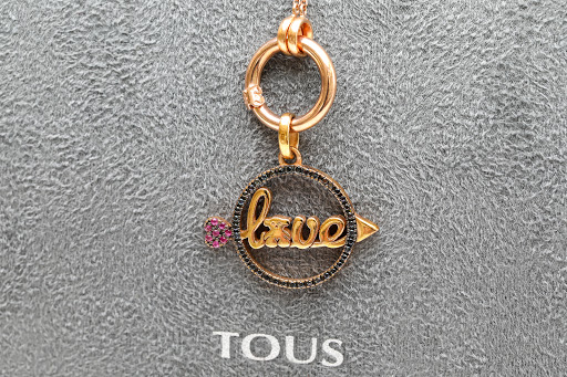 Jewelry Store «Exquisite Jewelers», reviews and photos, 9565 NW 41st St, Doral, FL 33178, USA