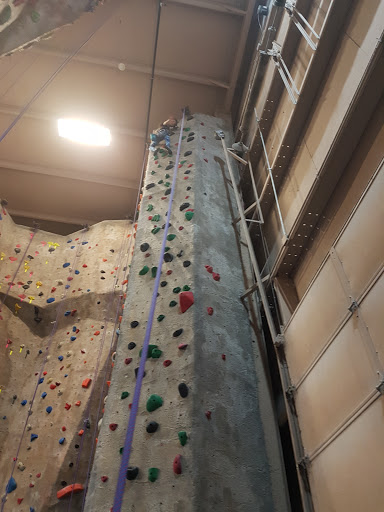 Rock Climbing Gym «The Cliffs at Valhalla», reviews and photos, 1 Commerce St, Valhalla, NY 10595, USA