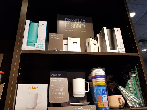 Coffee Shop «Starbucks», reviews and photos, 271 Main St #253, Wilmington, MA 01887, USA