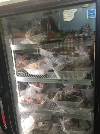 Grocery Store «Cruz Market», reviews and photos, 139 Felton St, Waltham, MA 02453, USA