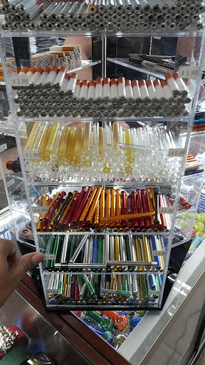 Tobacco Shop «Royal Tobacco», reviews and photos, 5625 Xerxes Ave N, Brooklyn Center, MN 55430, USA