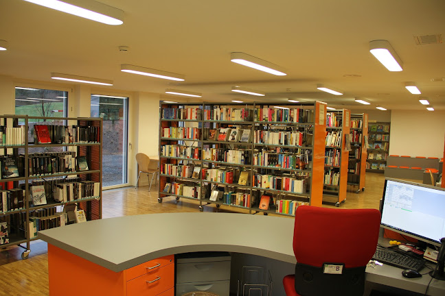 Rezensionen über Bibliothek Aesch-Forch in Uster - Buchhandlung