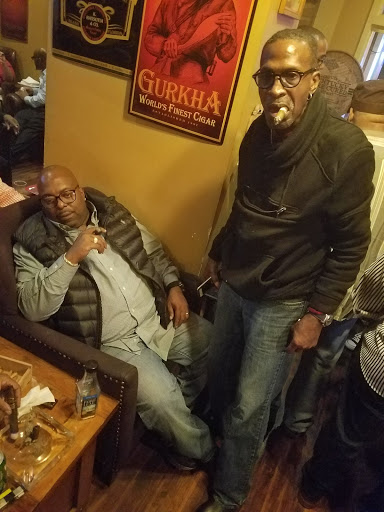 Cigar Shop «Slow Burns Cigar Shoppe & Smoking Lounge», reviews and photos, 701 Frederick Rd, Catonsville, MD 21228, USA