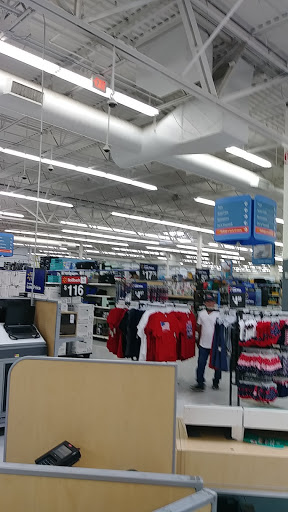 Department Store «Walmart Supercenter», reviews and photos, 3115 Edgar Brown Dr, West Orange, TX 77630, USA