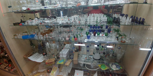 Tobacco Shop «G and S Smoke Shops Inc», reviews and photos, 7941 Beach Blvd # F, Buena Park, CA 90620, USA