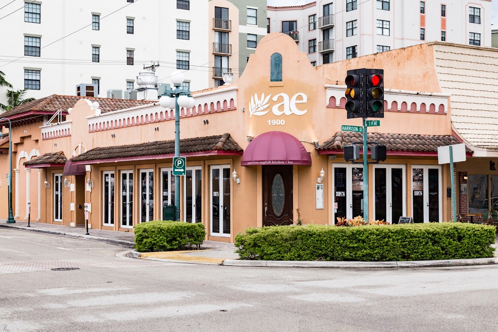 American English Kitchen + Bar 33020