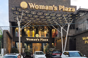 Woman's Plaza - Agra image