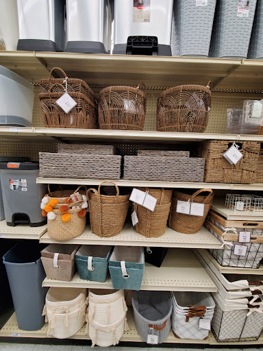 Discount Store «Big Lots», reviews and photos, 103 N Poplar St, Searcy, AR 72143, USA