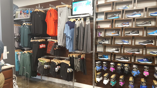 Sporting Goods Store «Potomac River Running Store», reviews and photos, 43150 Broadlands Center Plaza #154, Ashburn, VA 20148, USA