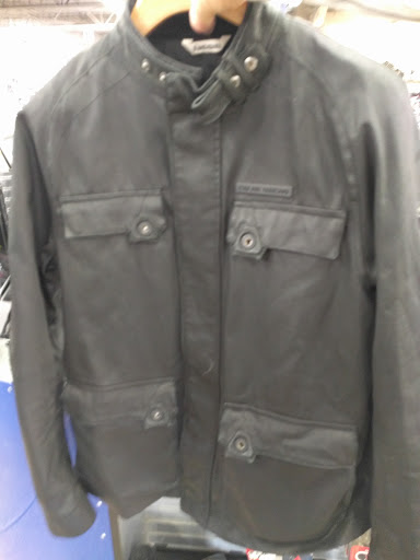 Motorcycle Parts Store «Cycle Gear», reviews and photos, 1424 Airport Fwy, Bedford, TX 76022, USA