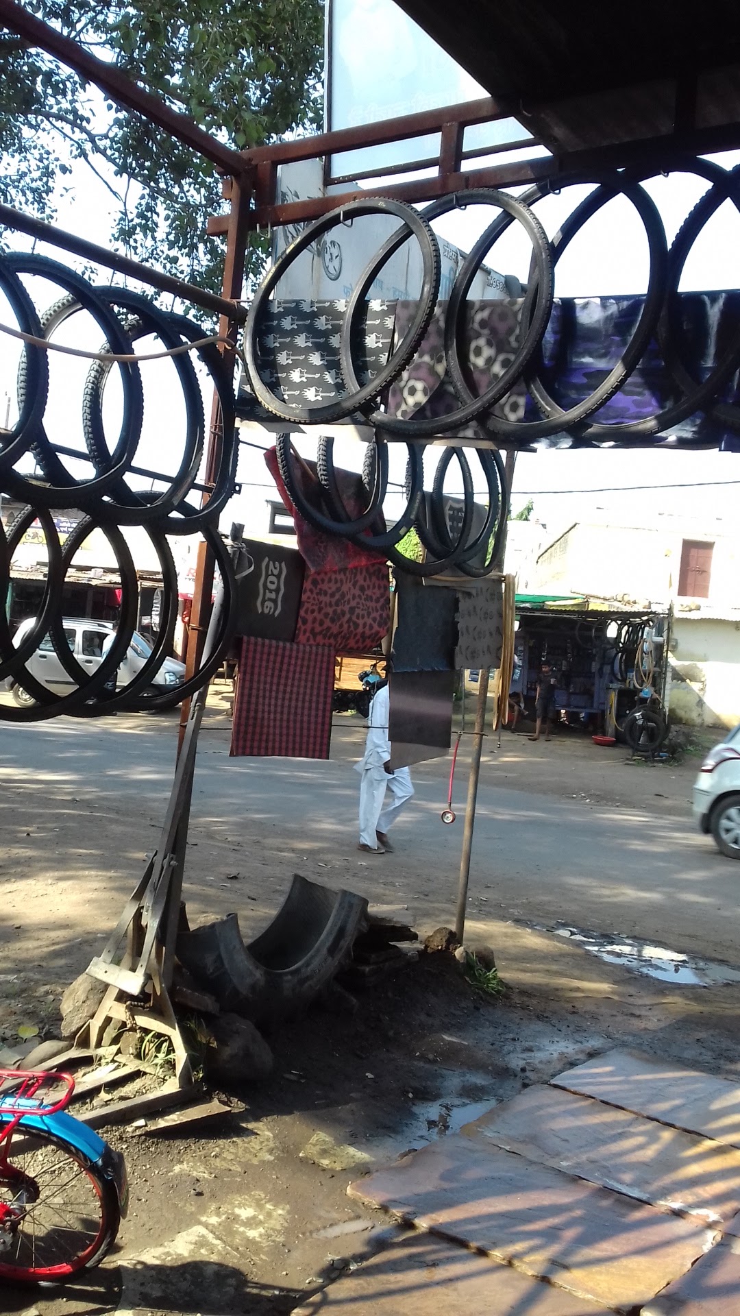 माँ बघेश्वरी ऑटो पार्ट्स एंड वाशिंग सेंटर