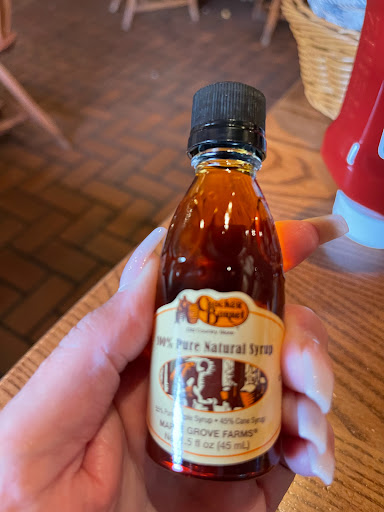 American Restaurant «Cracker Barrel Old Country Store», reviews and photos, 1735 Mallory Ln, Brentwood, TN 37027, USA