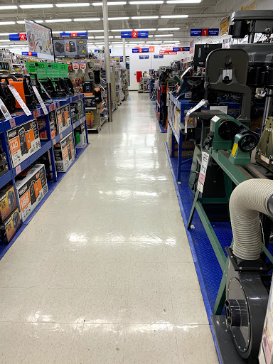 Hardware Store «Harbor Freight Tools», reviews and photos, 374 Mall Cir Dr, Monroeville, PA 15146, USA