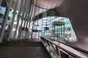 Arnhem Central Station image