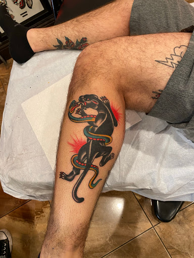 Tattoo Shop «Sac City Tattoo», reviews and photos, 8294 Folsom Blvd #2, Sacramento, CA 95826, USA