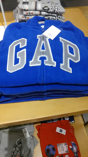 Clothing Store «Gap», reviews and photos, 7430 164th Ave NE, Redmond, WA 98052, USA