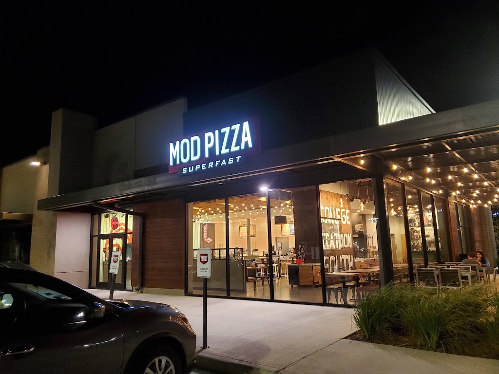 MOD Pizza 77840