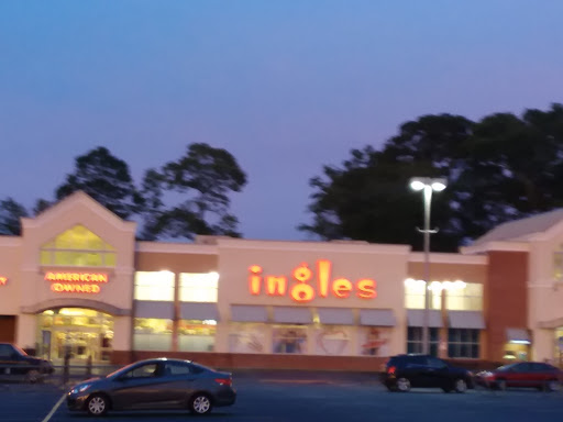 Grocery Store «Ingles Market», reviews and photos, 199 Habersham Co Shopping Center, Cornelia, GA 30531, USA
