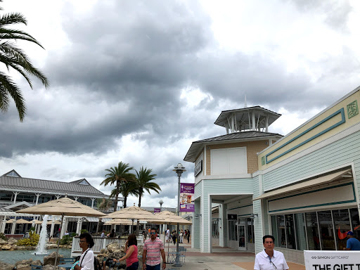 Clothing Store «Nike Factory Store», reviews and photos, 2350 Grand Cypress Dr #350, Wesley Chapel, FL 33544, USA