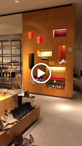 Department Store «Barneys New York, Copley Place», reviews and photos, 100 Huntington Ave, Boston, MA 02116, USA