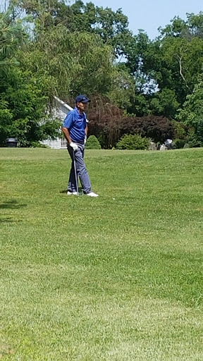 Golf Course «Locust Hill Golf Course», reviews and photos, 278 St Andrews Dr, Charles Town, WV 25414, USA