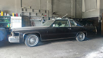 Chris's Auto Glass - Photo 2 - Car repair in Detroit, MI, Dearborn