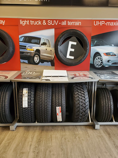 Tire Shop «Firestone Complete Auto Care», reviews and photos, 2888 E New York St, Aurora, IL 60502, USA