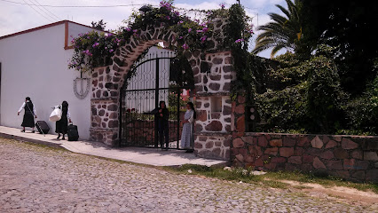 Casa Central 'María Almaguer' de las Hermanas Dominicas de María