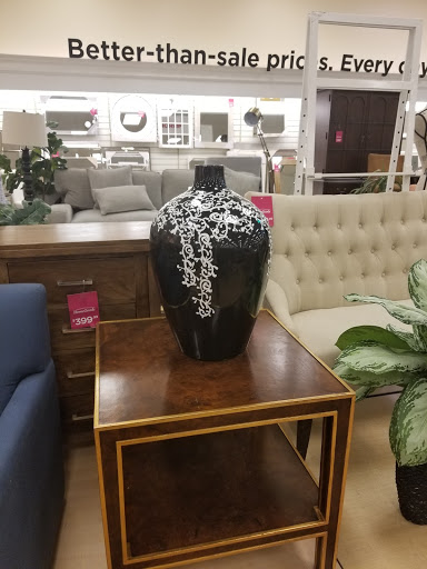 Department Store «HomeGoods», reviews and photos, 150 N Village Ave, Rockville Centre, NY 11570, USA