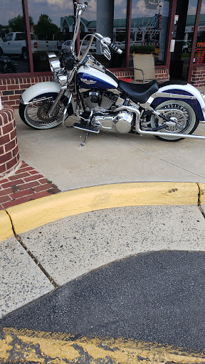 Tobacco Shop «Old Virginia Tobacco Co», reviews and photos, 20921 Davenport Dr, Sterling, VA 20165, USA