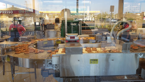 Donut Shop «Krispy Kreme Doughnuts», reviews and photos, 1444 N Battlefield Blvd, Chesapeake, VA 23320, USA