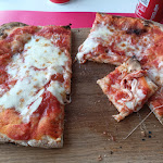 Photo n°4 de l'avis de Gioia.e fait le 05/01/2022 à 20:13 sur le  27 Officina della pizza à Maranello