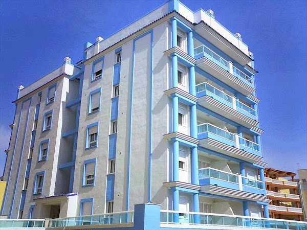 Pinturas Rodriguez Santamaria