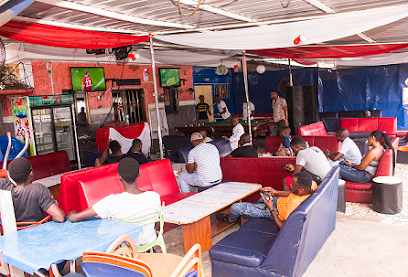 M21 Bar and Restaurant - Avepozo, Cedif Lome, Avepozo, Togo