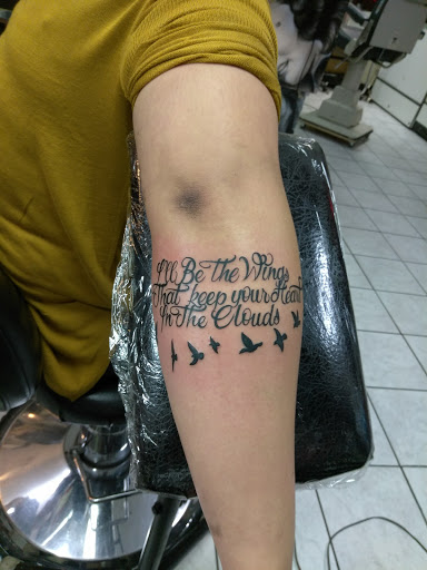 Tattoo Shop «Unlimited Tattoo», reviews and photos, 359 S Irwindale Ave, Azusa, CA 91702, USA